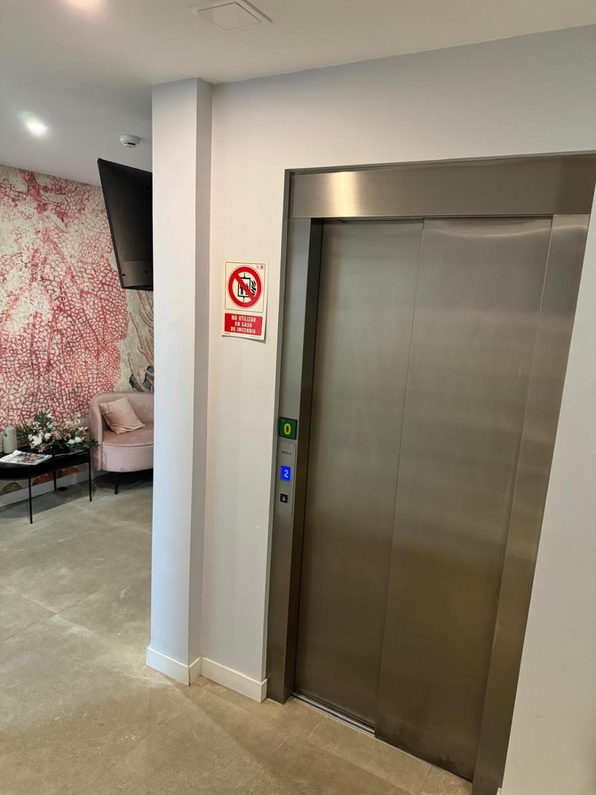 Estrella De Mar - Boutique Aparthotel 베니돔 외부 사진
